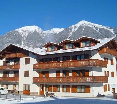 Maffei Hotel Pinzolo Kültér fotó