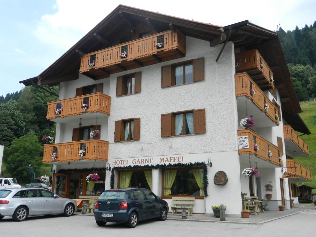 Maffei Hotel Pinzolo Kültér fotó