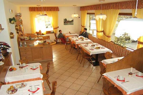 Maffei Hotel Pinzolo Kültér fotó