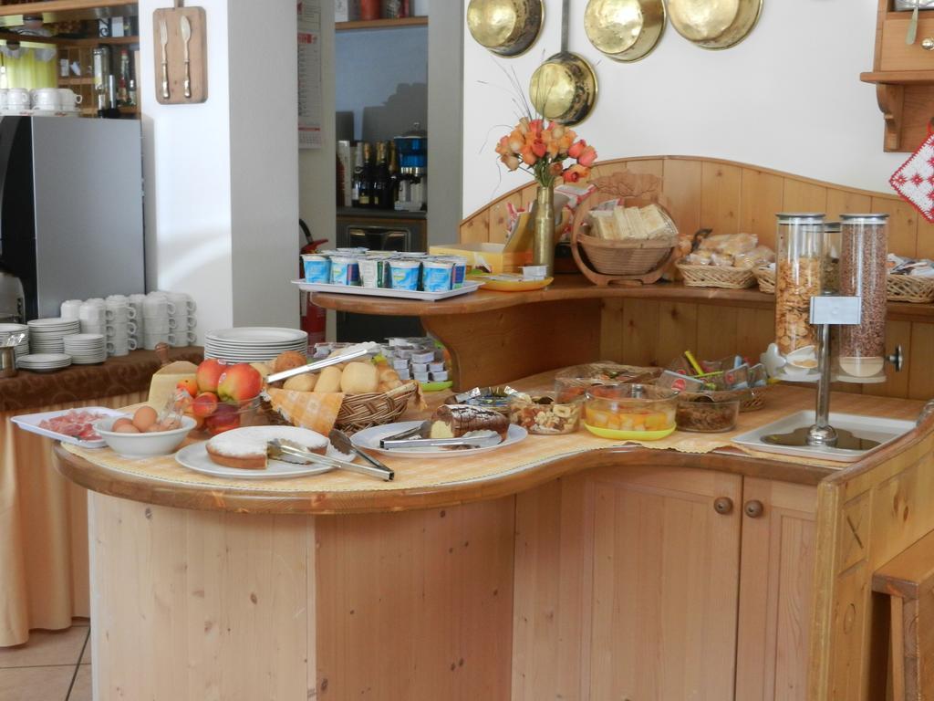 Maffei Hotel Pinzolo Kültér fotó