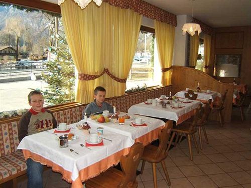 Maffei Hotel Pinzolo Kültér fotó